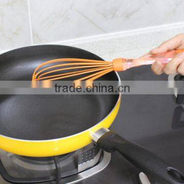 Silicone Traditiona Hand Whisk Stirrer Mixer Rotate Egg Beater Kitchen Tool New