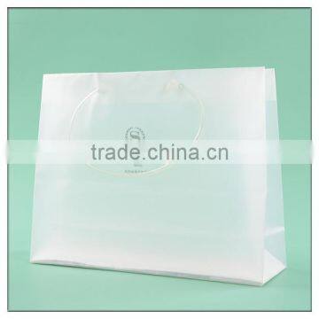 High quality square bottom clear PE plastic handle bag for shopping and packaging