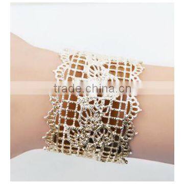 Big wide hollow cuff bangle crown and leaf design hollow cuff bangle for evening dress