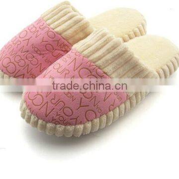 T160431 Autumn Winter Women Shoes Casual Soft Indoor Coral Fleece Letters Pattern Girls Ladies Couple Slippers
