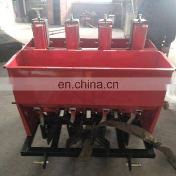 Fertilizing Two Rows Sweet Potato Planter 3 Point Hitch Mini Tractor 4 Rows Garlic Planter Machine for Sale photo-3