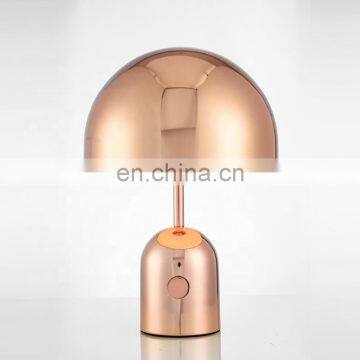 Современный ночник из металла с розовым золотом для гостиной photo-4