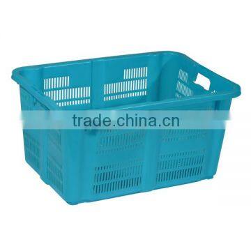 Plastic mesh reusable container