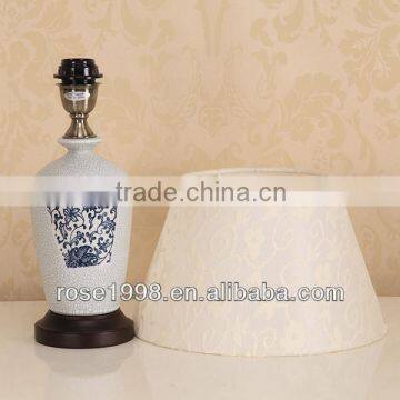 Classic Crackle Finishing Table Lamp photo-2