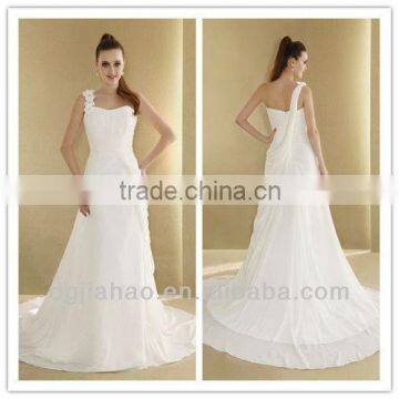 2013 Flower Trimmed One Shoulder Chiffon Wedding Dress