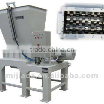 Low-speed Dual Shaft Crusher