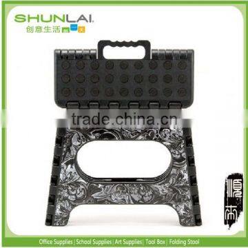 Fashion and high plastic folding stool with max bearing capacity 150 kg