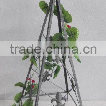 100605F-S Recycled pyramidal metal garden flowers rack for climbing plants decoration