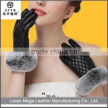 Newest design high quality woolen hand knitted gloves