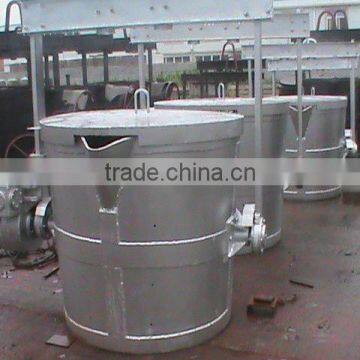 Molten iron casting ladle