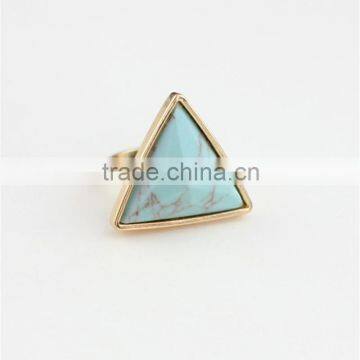 2015 Triangle Shape Ring Gold Ring With Stone photo-3