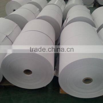 Self adhesive paper jumbo roll