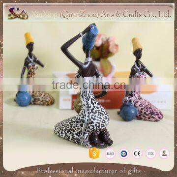 Custom pretty cheap decoration polyresin figure