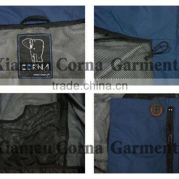 Men Yellow Ski Jacket With LED Light in Sleeve photo-5