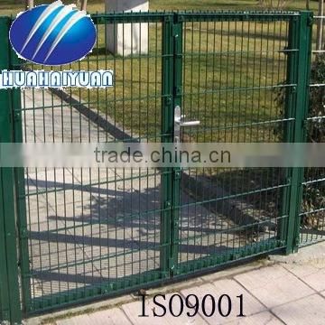 Beautiful Wire Mesh Fence, Welded Wire fencing