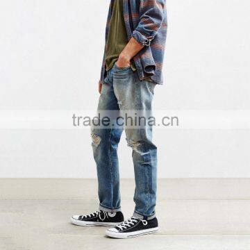 Knee Ripped Damaged Jeans for Men Made in China photo-3