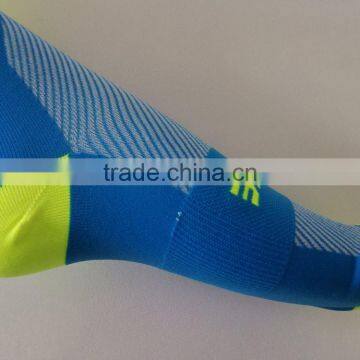 Custom Logo Outdoor 15-20 Mm/HG Compression Cycling Tube Socks for Sports photo-3