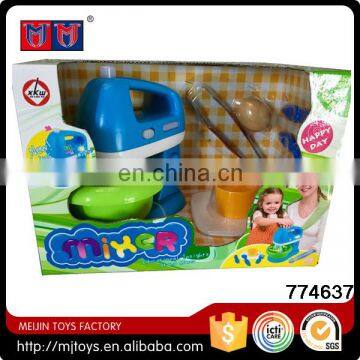 Meijin Hot Lovely simulation agitator toy for kid with tableware bread and light