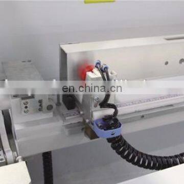 China Aluminum Cnc Drilling and Milling Machine Center photo-4