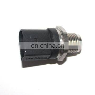 Fuel Rail Pressure Sensor 504382791 For Bentley Azure Continental 6.75 V8 Maybach 5.5 V12