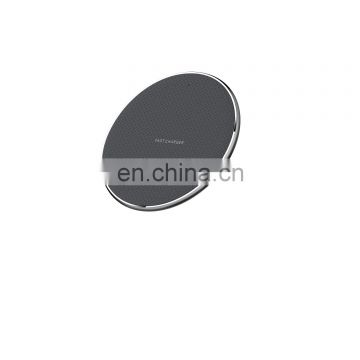 Non-slip Silicone Pad Wireless Charger 10W Wireless Charger slim Sensitive and Quick Charging phone withe shell