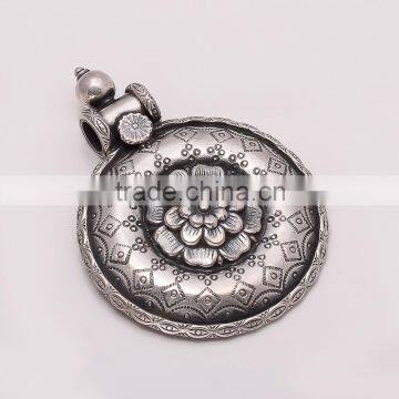 925 SOLID STERLING FINE SILVER OLD & ANTIQUE SILVER FLOWER PENDANT