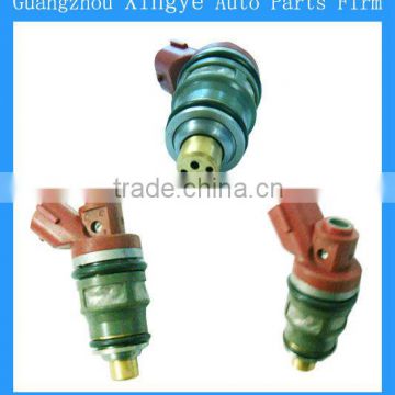 TOYOTA Fuel Injector OEM#: 23250-74150