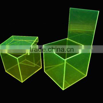 China professional factory clear acrylic display box with lids