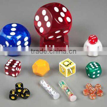 plastic dice / poker dice / games dices