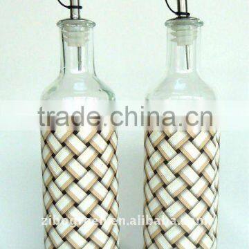 round glass oil bottle with leather coating (TW671P1)