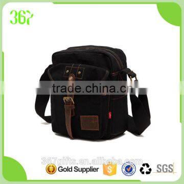 Classical Design Brown Messenger Outdoor Shoulder Bag for Men Wholesale