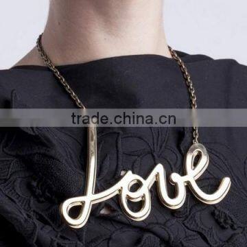 Alloy love chunky necklace