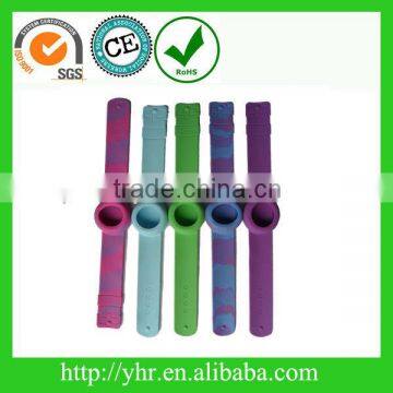 Hottest promotional silicne slap watch