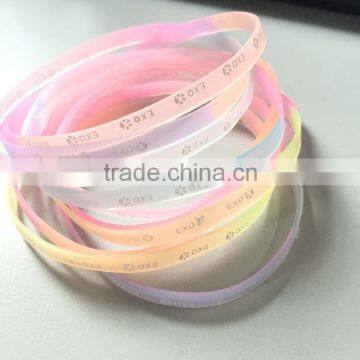 Factory Directly Wholesale Cheap Price Custom Neon Silicone Wristband 6MM Width photo-5