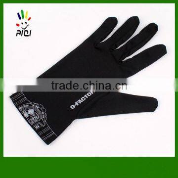 white clean inspection gloves