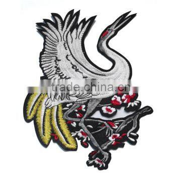 Excellent quality factory direct sell animal embroidery patches customized red-crowned crane embroidery patches for garment