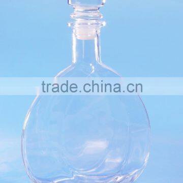 700ml Clear Glass Liquor Bottle photo-1