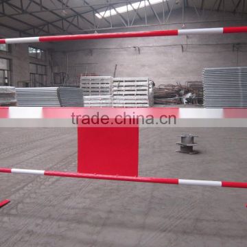 Haotian red powder coated metal steel tube crowd control barriers with reflective tape