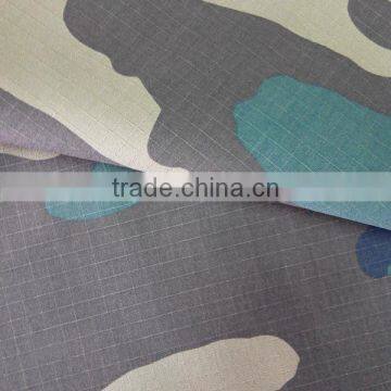 Polyester and cotton blend rip stop camouflage fabric