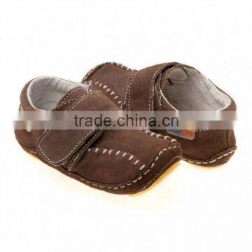 Various styles Durable wholesale China factory white infant boots