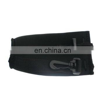 plastic buckle logo custom neoprene can cooler holder