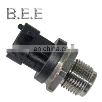 High Quality Oil Pressure Sensor 5001867660 0281002796 0281002534 8200703127 51274210229 51.27421.0229 93177365 874556 2T2919333