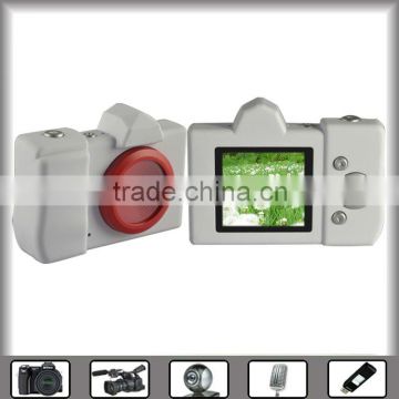 gift digital camera for promotion for kids with 1.5" display & built-in lithium battery, support TF card