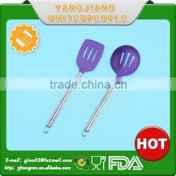 2015 Fashion Design Silicone Kitchen Utensil Set