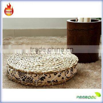 handmade natural fiber cornhusk straw cushion