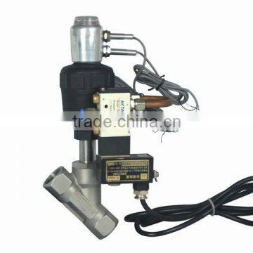 Thread type pneumatic angle seat valve with solenoid valve