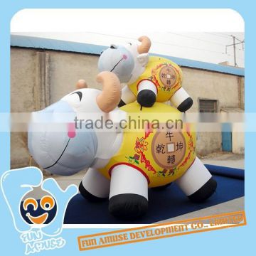 Giant Inflatable Cartoon Moo-cow for sale