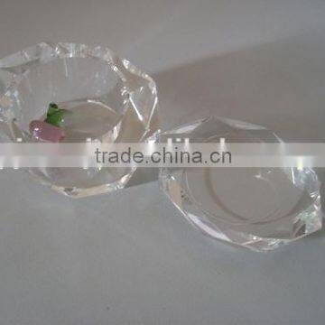 clear crystal jewllery box with lip