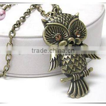 Crystal Stud Antique Metal Owl Pendant Long Chain Necklace