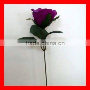 little artificial flower